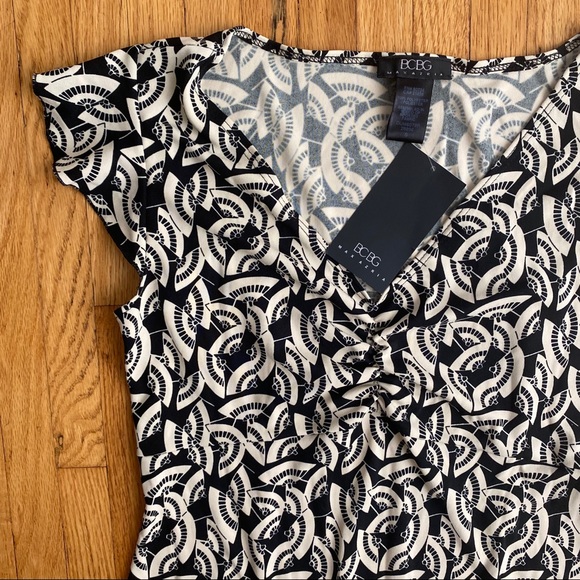 NWT BCBG MaxAzria Dress - Picture 4 of 7